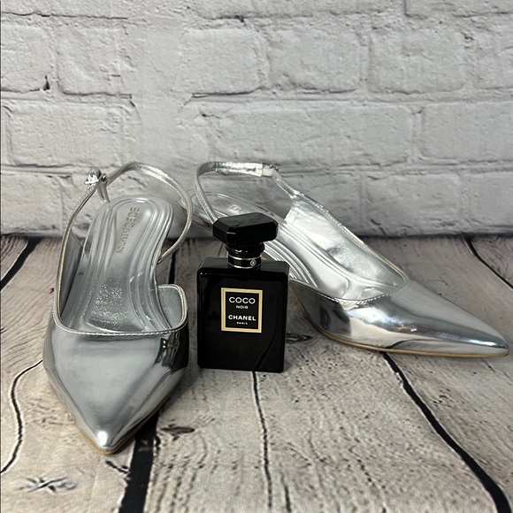 BCBGeneration Silver Pointed Heels - Picture 2 of 9